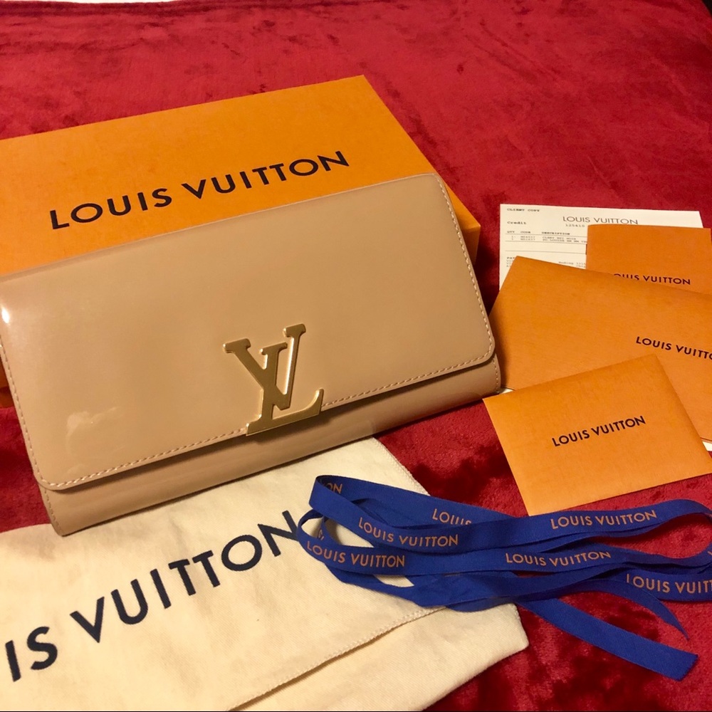 Louis Vuitton clutch